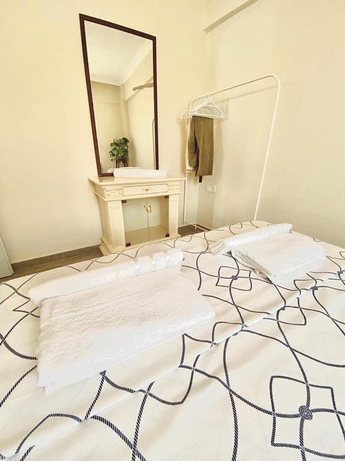 马尔马里斯Port Mansion公寓 外观 照片